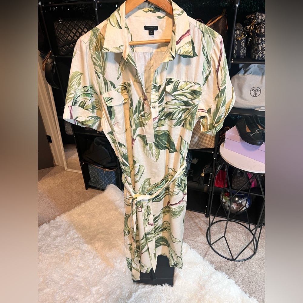 Ann Taylor Green Leaf Print Dress